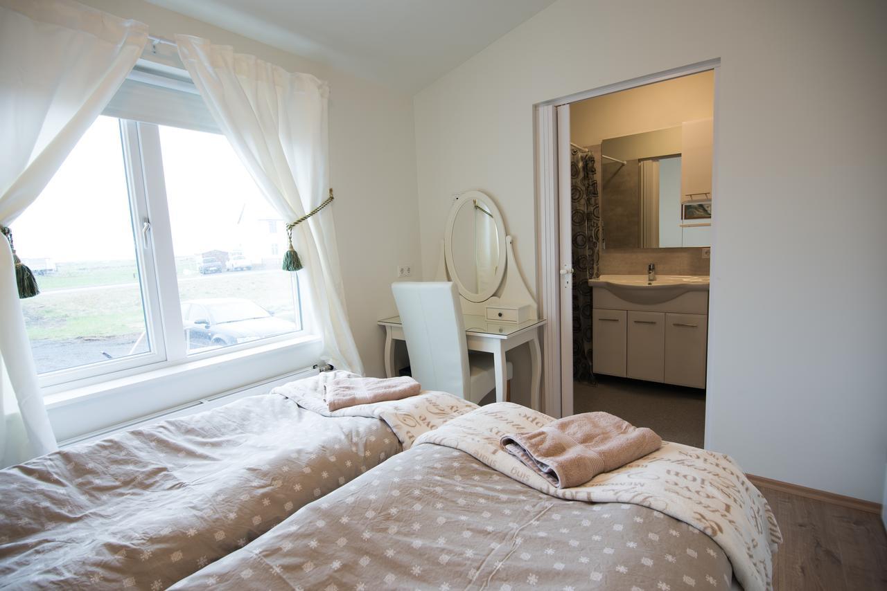 Guesthouse Grund Grindavík Extérieur photo